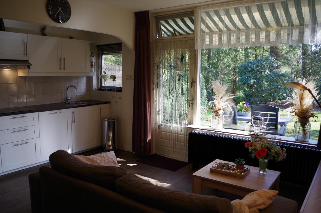 Geschakelde bungalow op de Veluwe De Eekhoorn Otterlo Exterior foto